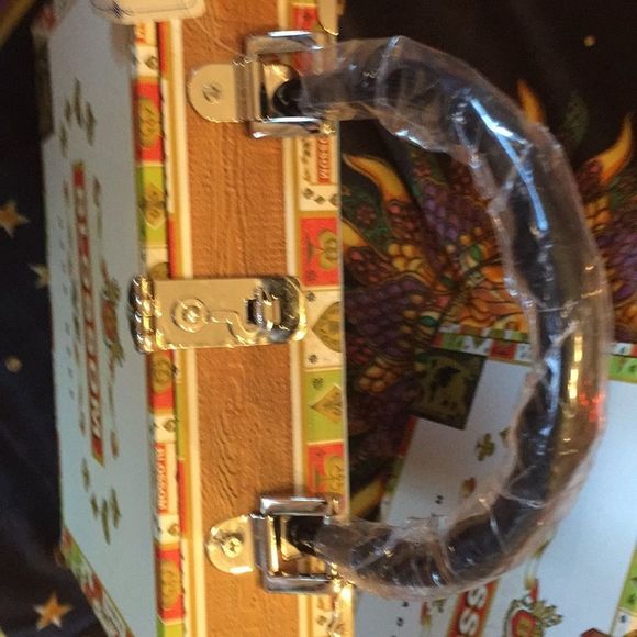 Cigar Box Purse - Picture 3 of 8